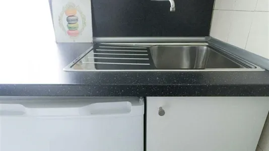 Rooms in Milano Zona 8 - Fiera, Gallaratese, Quarto Oggiaro - photo 9