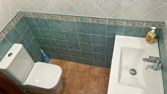 Rooms in Huelva - photo 5