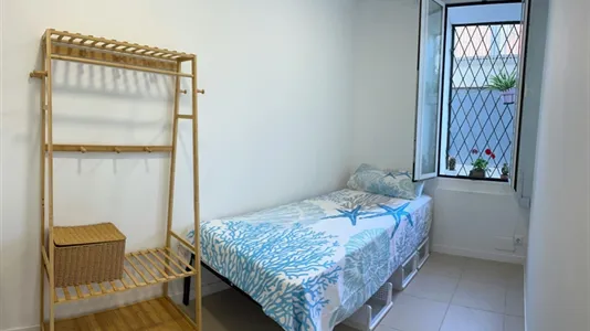 Rooms in Barcelona Ciutat Vella - photo 2