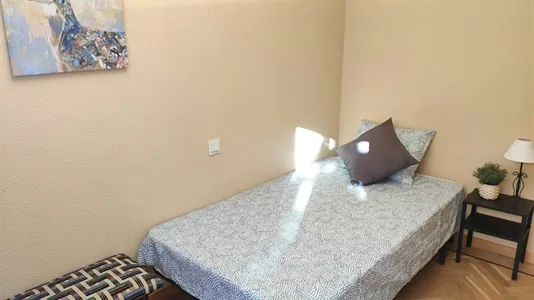 Rooms in Madrid Arganzuela - photo 4
