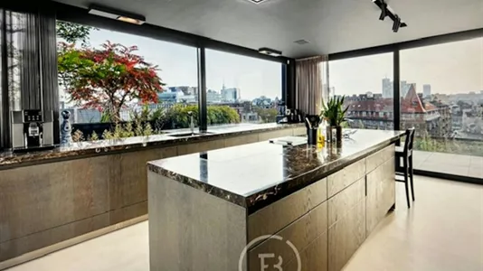 Apartments in Brussels Sint-Jans-Molenbeek - photo 6