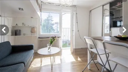 Bandhagen - 1rok - 5mån - 9.775kr/mån