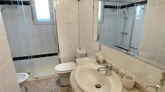 Rooms in Madrid Fuencarral-El Pardo - photo 10