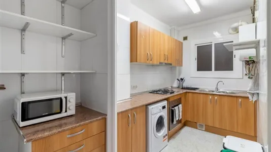 Rooms in Barcelona Sant Martí - photo 7