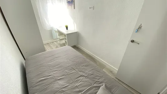 Rooms in Madrid Hortaleza - photo 5