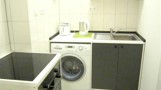 Rooms in Berlin Mitte - photo 8