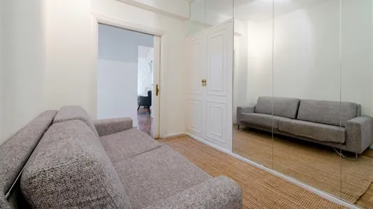 Rooms in Madrid Chamberí - photo 6