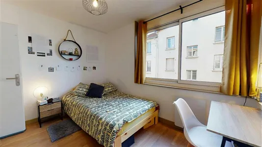 Rooms in Clermont-Ferrand - photo 2