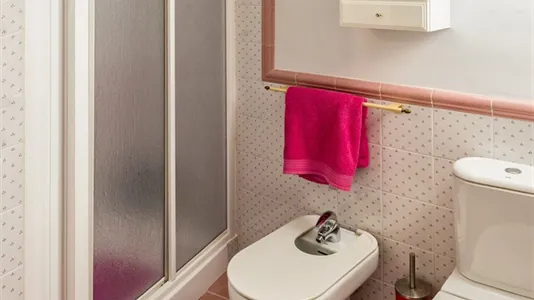 Rooms in Granada - photo 7