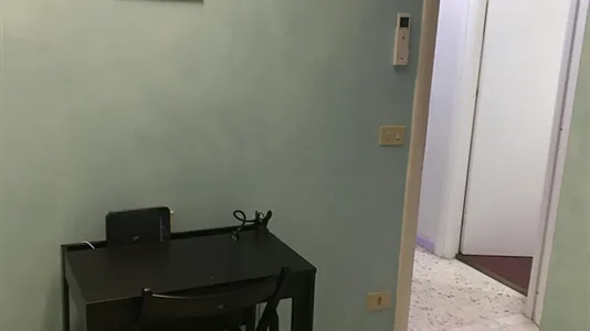 Rooms in Roma Municipio XIV – Monte Mario - photo 4
