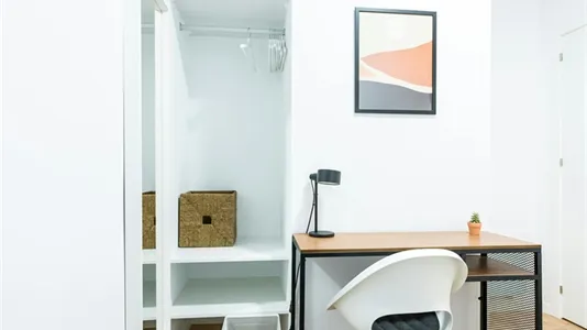 Rooms in Madrid Centro - photo 4