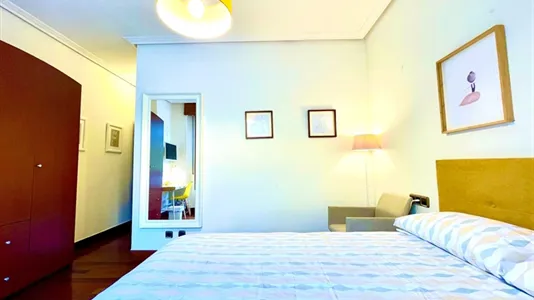 Rooms in Bilbao - photo 7