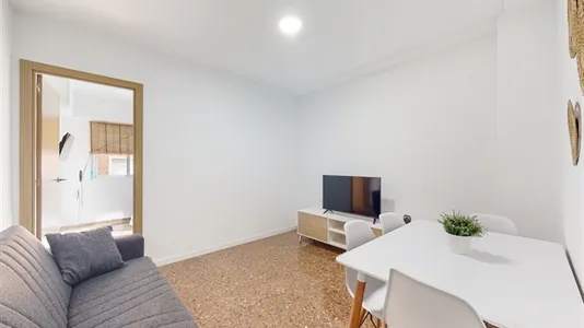 Rooms in Tavernes Blanques - photo 6