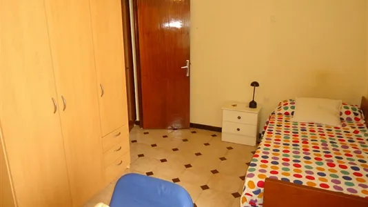 Rooms in Córdoba - photo 5
