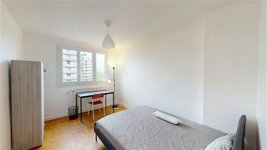 Rooms in Grenoble - photo 5
