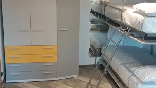 Apartments in Roma Municipio VII – Appio-Latino/Tuscolano/Cinecittà - photo 3