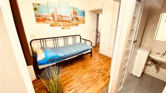 Rooms in Florence - photo 10