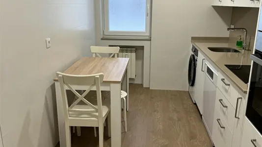 Rooms in Oviedo - photo 8