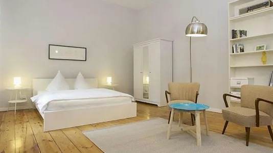 Apartments in Berlin Pankow - photo 2