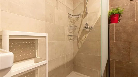 Rooms in Barcelona Gràcia - photo 10