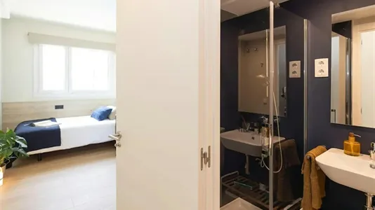 Apartments in Terrassa - photo 4