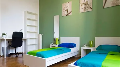 Room for rent in Milano Zona 9 - Porta Garibaldi, Niguarda, Milan