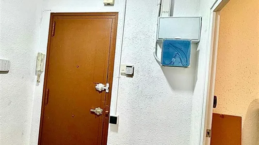 Rooms in Barcelona Sant Martí - photo 9