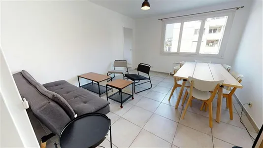 Rooms in Lyon - photo 4