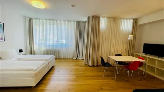 Apartments in Berlin Charlottenburg-Wilmersdorf - photo 2