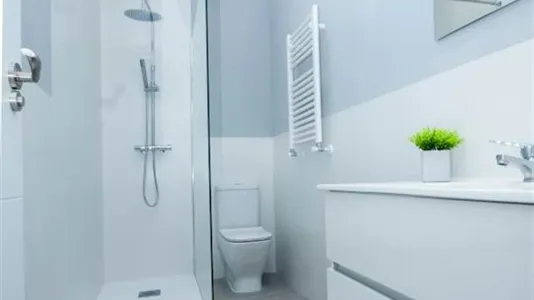 Rooms in Madrid Chamberí - photo 7