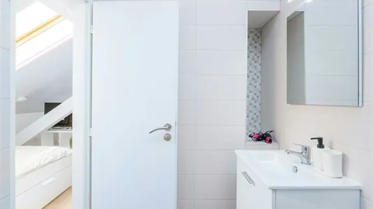 Apartments in Location is not specified - photo 10