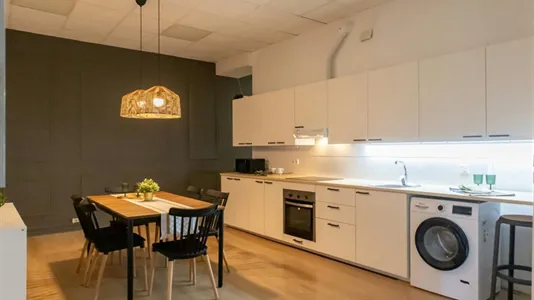 Rooms in Madrid Hortaleza - photo 10