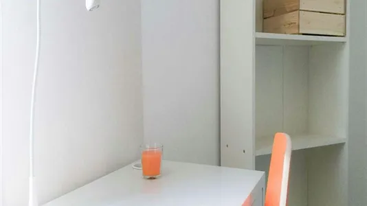 Rooms in Milano Zona 1 - Centro storico - photo 2