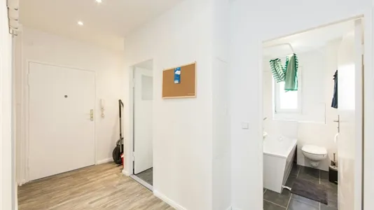 Rooms in Berlin Mitte - photo 10