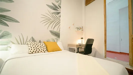 Rooms in Valencia Ciutat Vella - photo 2