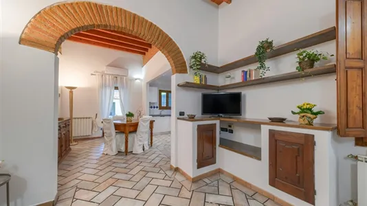 Apartments in Florence - photo 3