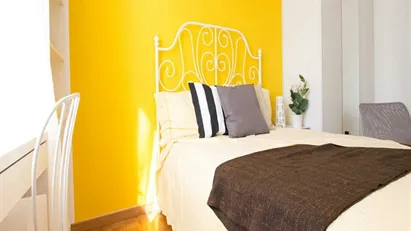 Room for rent in Milano Zona 7 - Baggio, De Angeli, San Siro, Milan