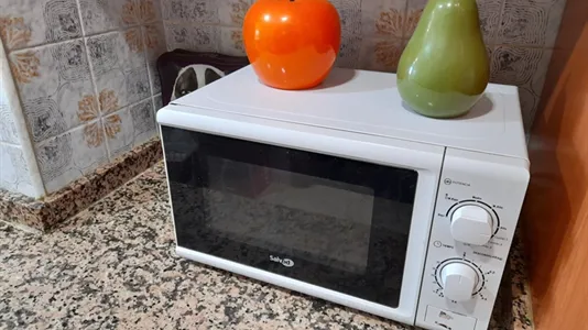 Rooms in Valencia Extramurs - photo 6