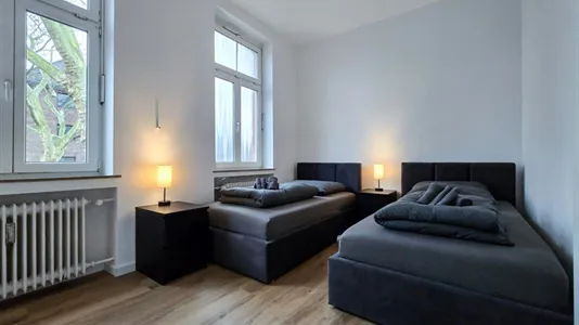 Apartments in Krefeld - photo 8