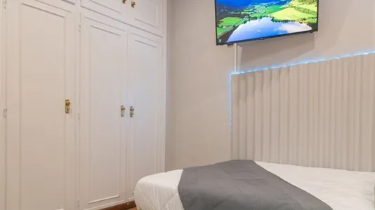 Rooms in Madrid Retiro - photo 7