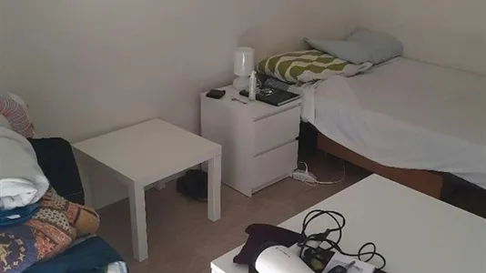 Rooms in Roma Municipio XIV – Monte Mario - photo 5