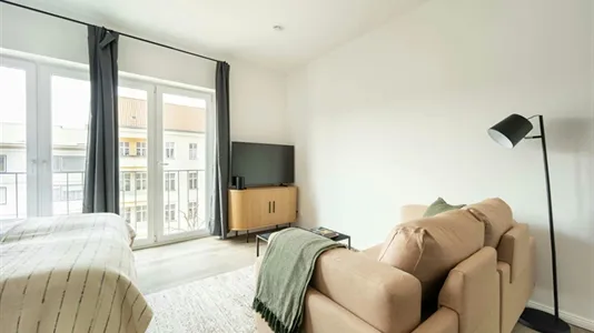 Apartments in Berlin Charlottenburg-Wilmersdorf - photo 6