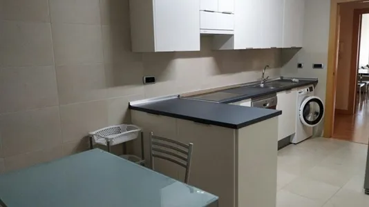 Rooms in Logroño - photo 6