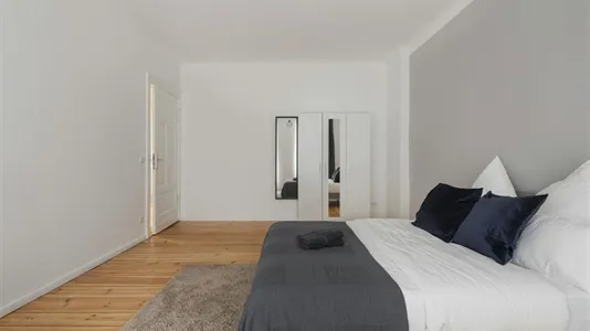 Rooms in Berlin Mitte - photo 4