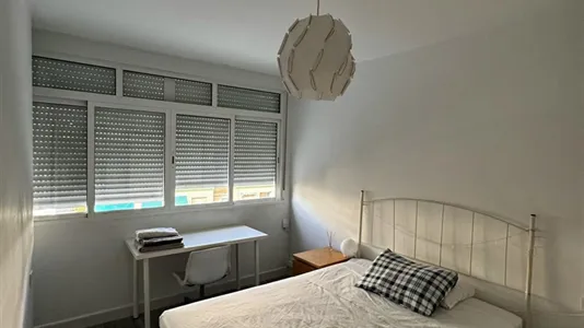 Rooms in Málaga - photo 4