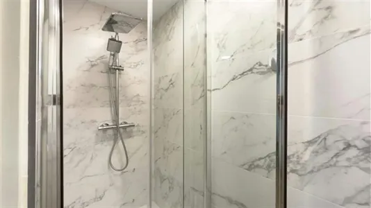 Apartments in Barcelona Ciutat Vella - photo 4