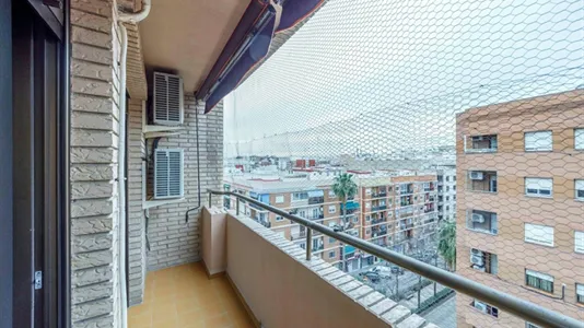 Rooms in el Camí de Vera - photo 6