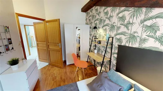 Rooms in Lyon - photo 2