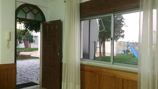 Rooms in Almada - photo 10