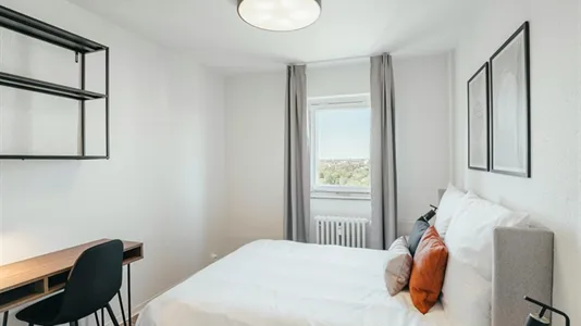 Apartments in Berlin Charlottenburg-Wilmersdorf - photo 8